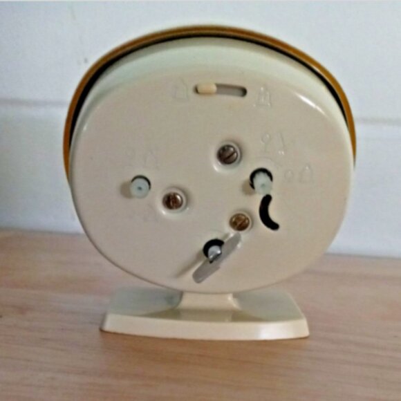 Vintage Westclox Big Ben Wind-Up Alarm Clock Gold Tone Beige Works Excellent - Picture 5 of 8